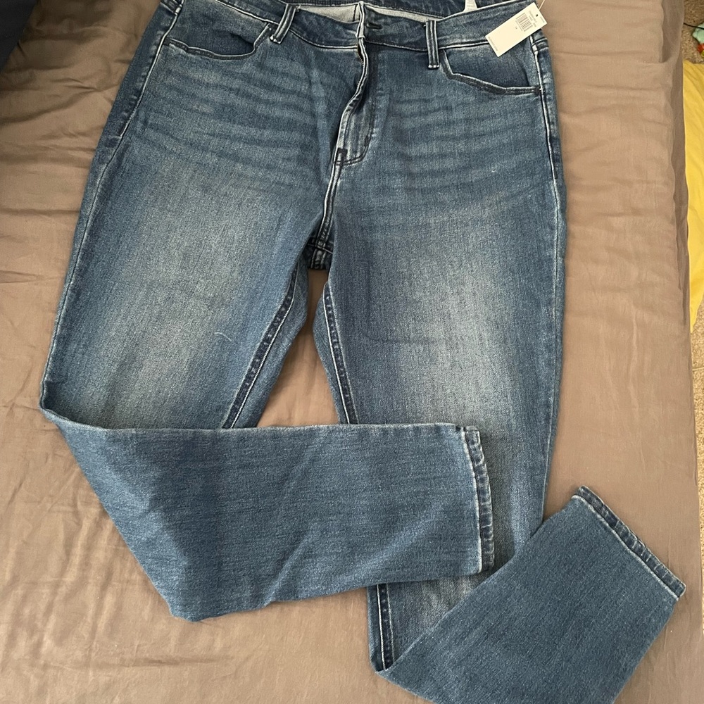 High Rise Super Skinny Jeans. BNWT